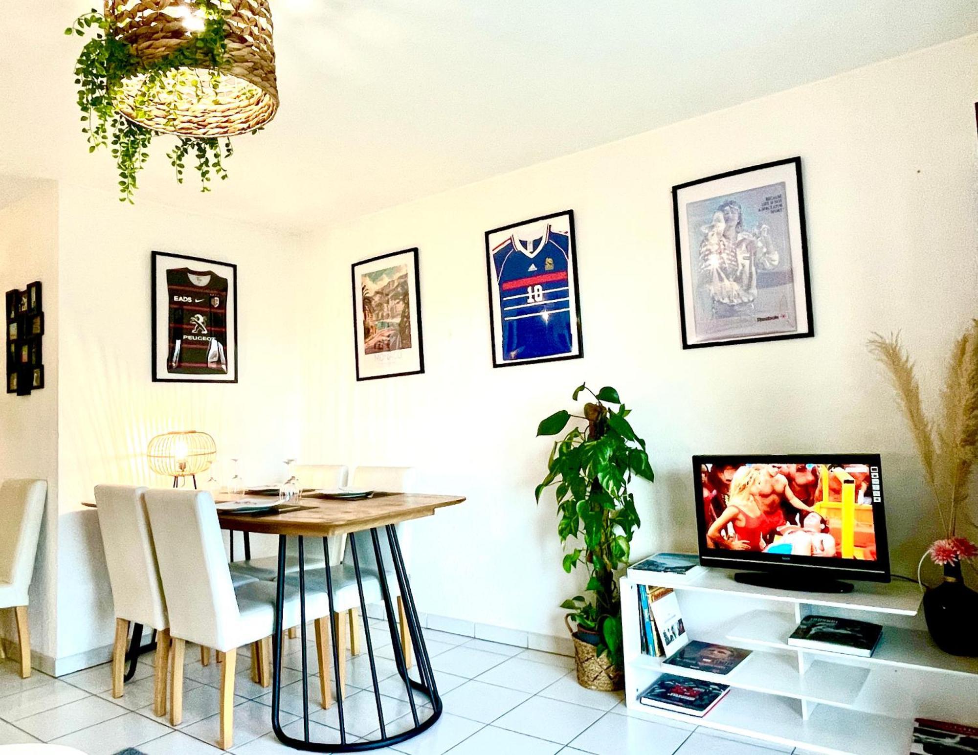 טולוז Bel Appartement T3 De 60M2 Avec Parking, Terrasse, Proche Du Metro Et Du Periph מראה חיצוני תמונה